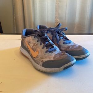 Nike Flex, Size 6, Gently Used